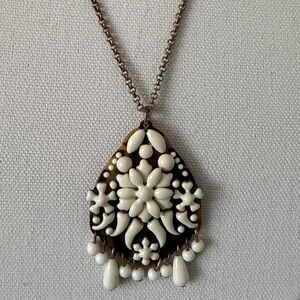 Elegant Pendant Necklace in Cream and Tortoise Shell resin J Crew